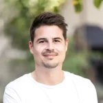 Roman, Paid Search bei cloudWEB, im Park